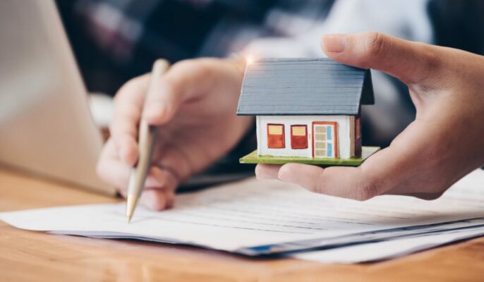 How to Choose the Right Commercial Property in Sector 5 with Kolkata Realty